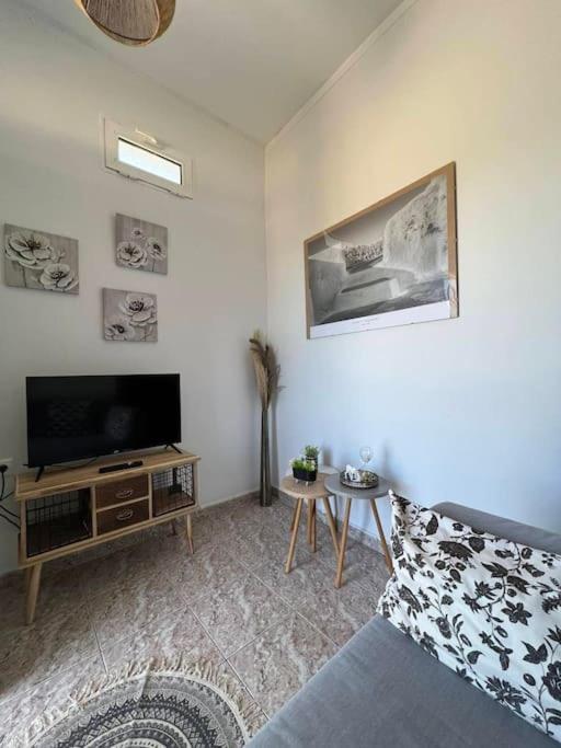 Beach Apartment Edem First Floor Perissa Exterior foto