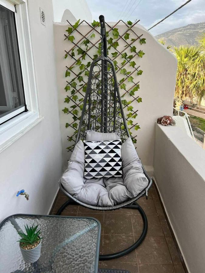 Beach Apartment Edem First Floor Perissa Exterior foto