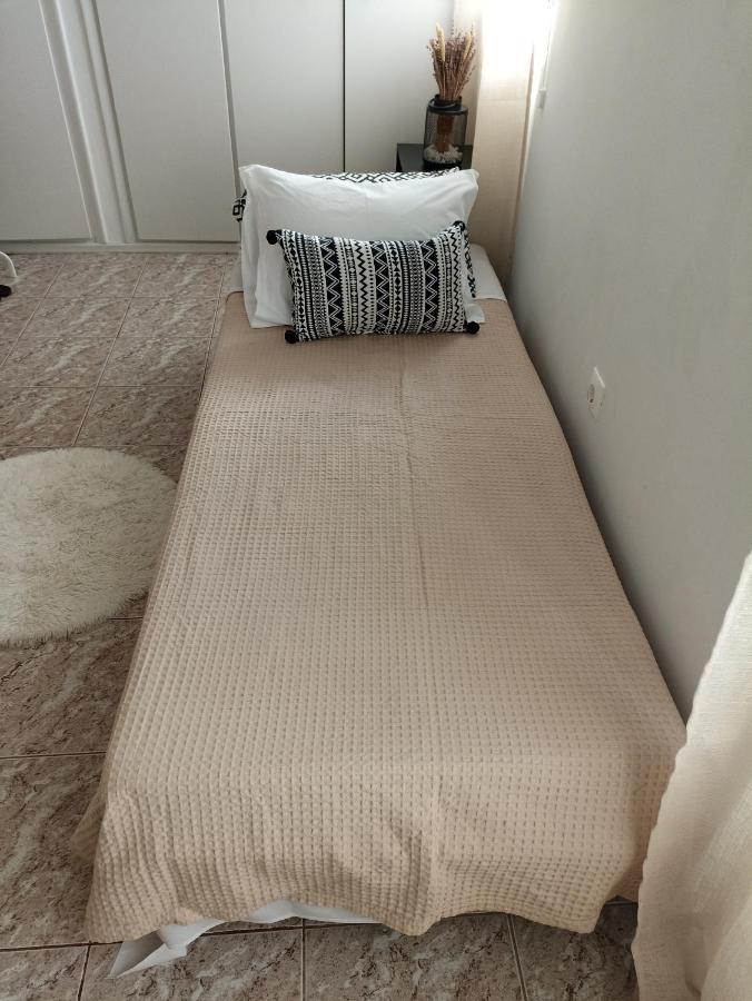 Beach Apartment Edem First Floor Perissa Exterior foto